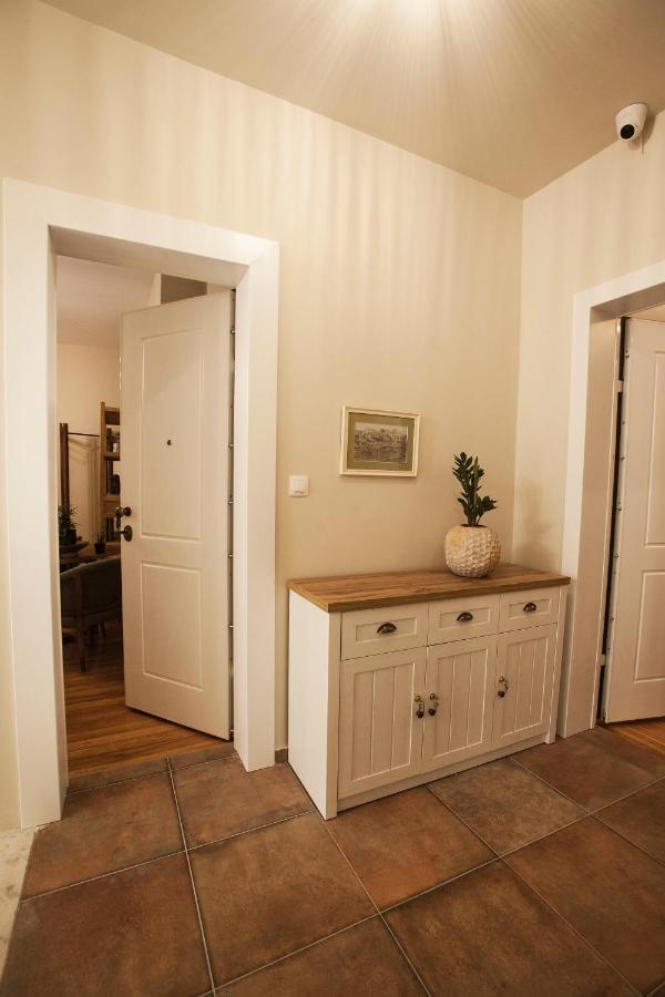 Bentzi...Boutique Apartment 6, Superior Suite For 4 Guests Atina Dış mekan fotoğraf